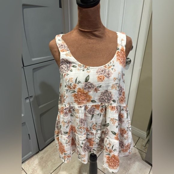 American Eagle Outfitters Tops - American Eagle Outfitters Floral Tank Top - White and Orange